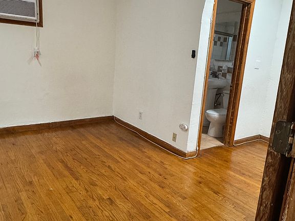 3rd image of 1112 N Kingsley Dr APT 8