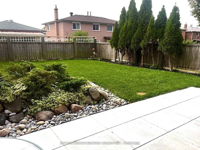4 Nootka Cres #MAIN FL — Photo 21