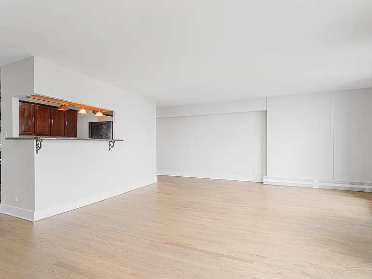 The Duplex Tower — Photo 127