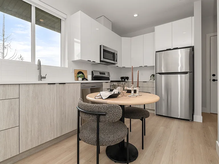 45754 Wellington Ave #207 — Photo 16