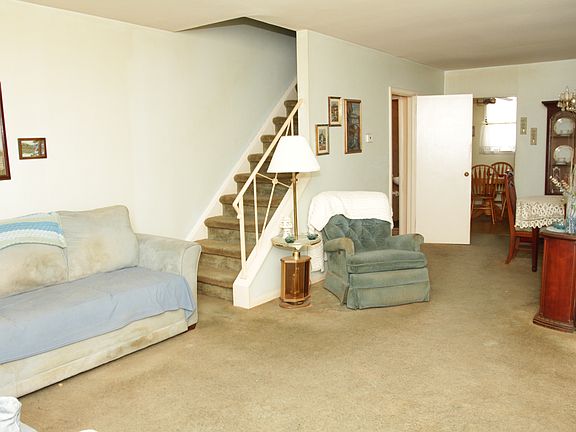 2nd image of 11103 Kirby Dr