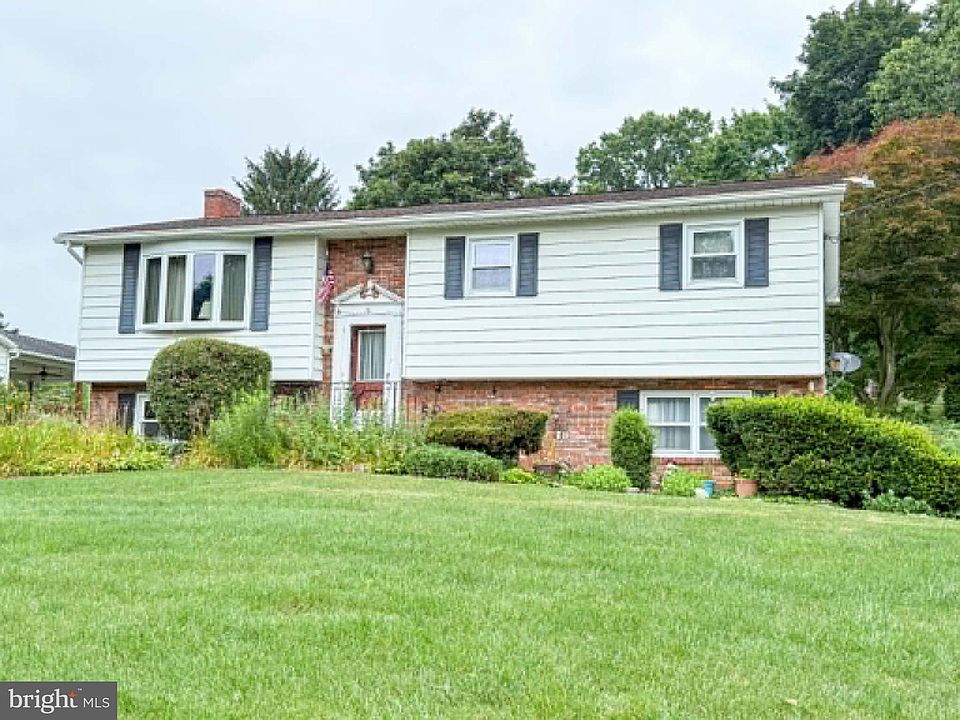 1st image of 119 Echo Dr