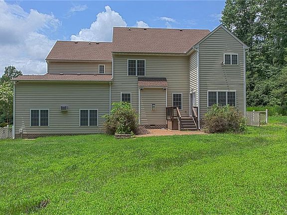 3rd image of 6068 Turkey Hollow Pl