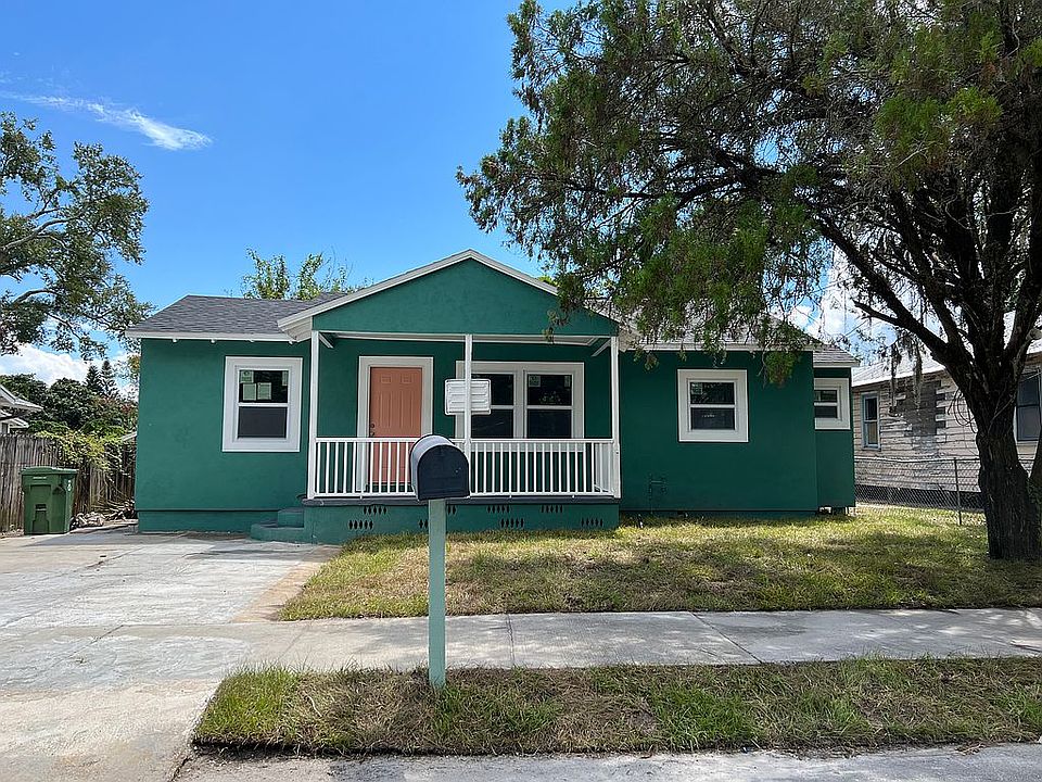 1st image of 1405 E Palifox St
