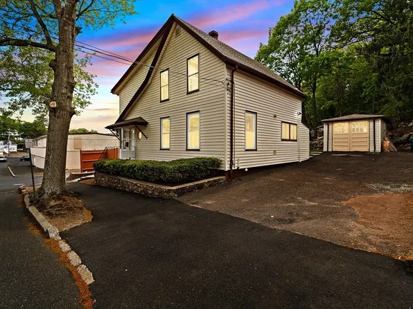 142 Linwood St, Lynn, MA 01905
