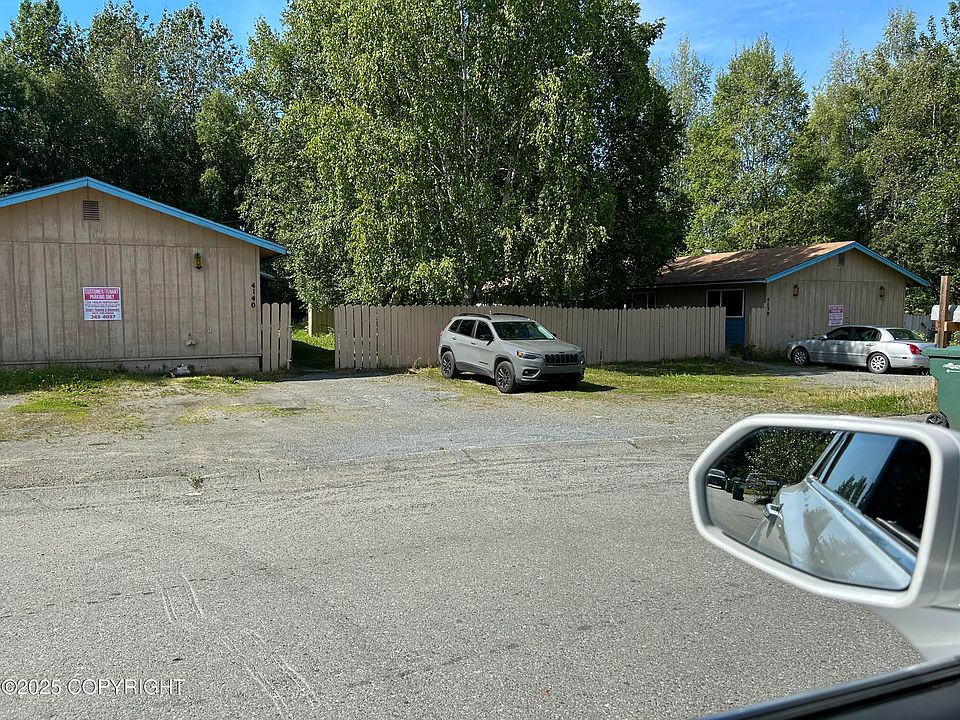 2nd image of 4140 Grape Pl