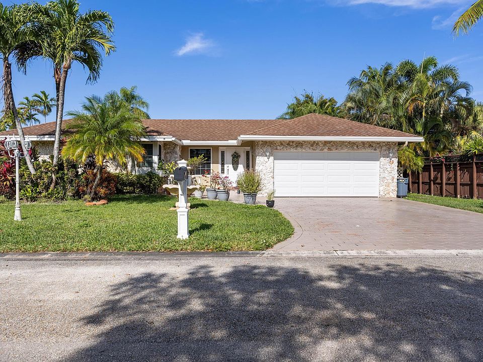 1st image of 11219 NW 43rd Court