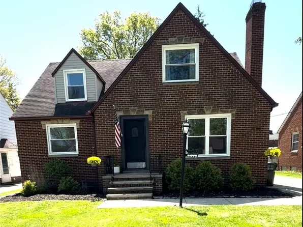 21779 Eaton Rd, Fairview Park, OH 44126