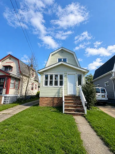 1505 E 172nd St Photo 1