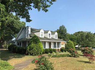 320 S Main St, Stanley, NC