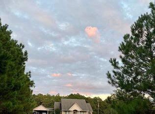 831 Ralph Nerren Rd, Huntington, TX 75949