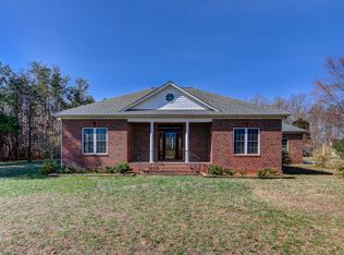 5802 Davis Mill Rd, Greensboro, NC 27406