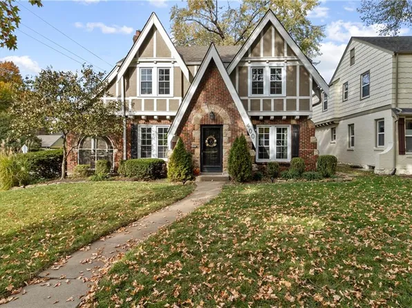 400 E 74th St, Kansas City, MO 64131