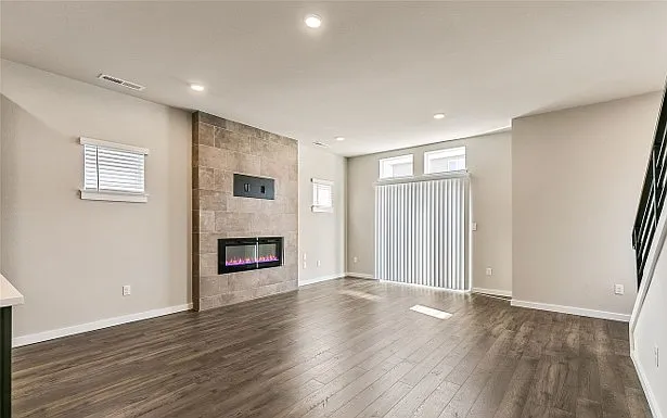 409 207th St SE — Photo 25