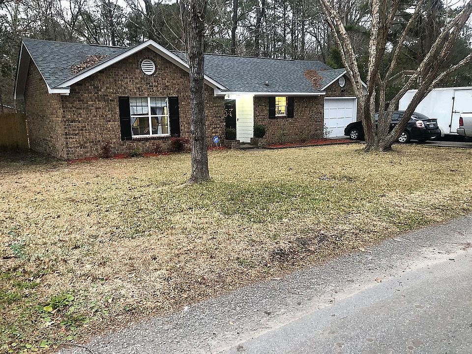 1st image of 108 Lisa Dr