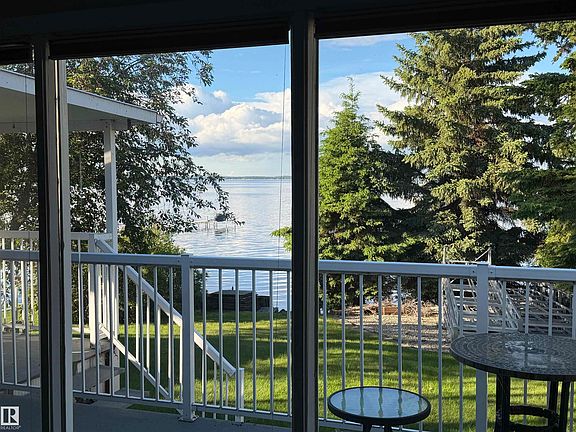 3rd image of 491 Poplar Bay Dr