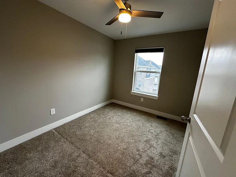 2901 Square Lake Ct — Photo 18