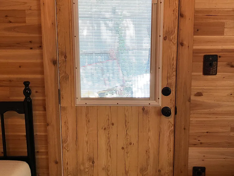 301 Eagles Nest Dr — Photo 9