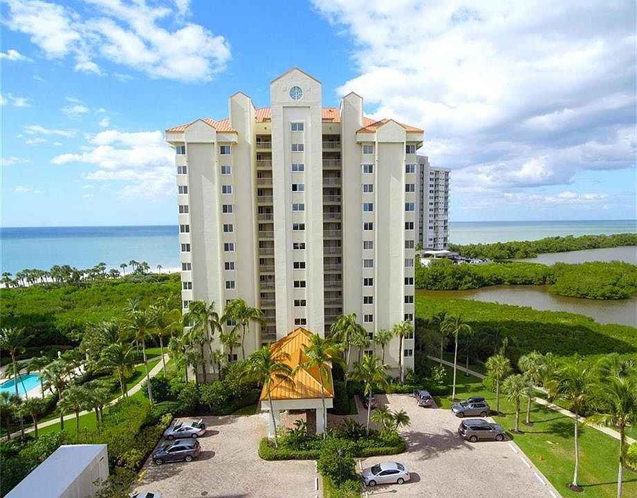 1st image of 50 Seagate Dr #804