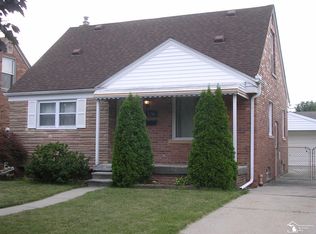 9856 Park Ave, Allen Park, MI 48101