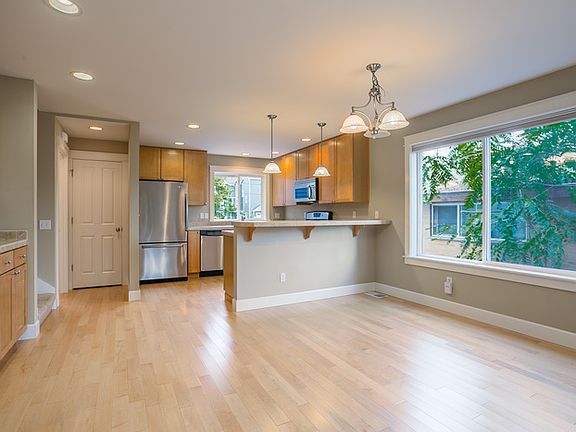 5th image of 831 NW 62nd St #B