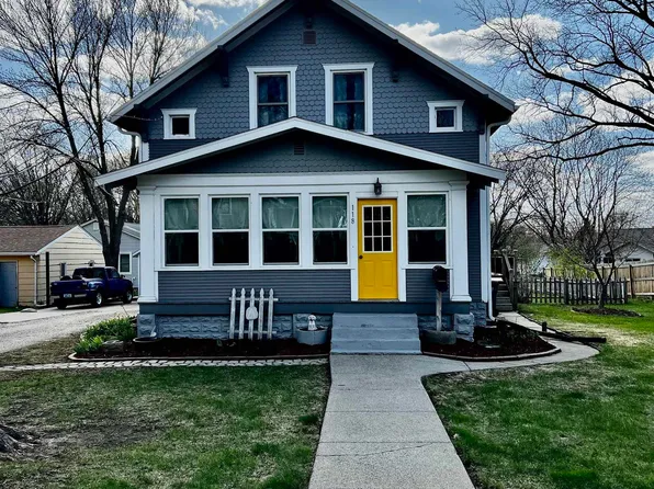 118 Florida Ave SW, Orange City, IA 51041