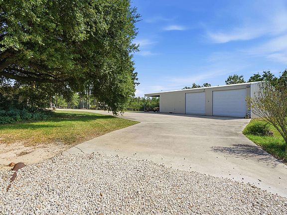 3rd image of 639 Patterson Rd