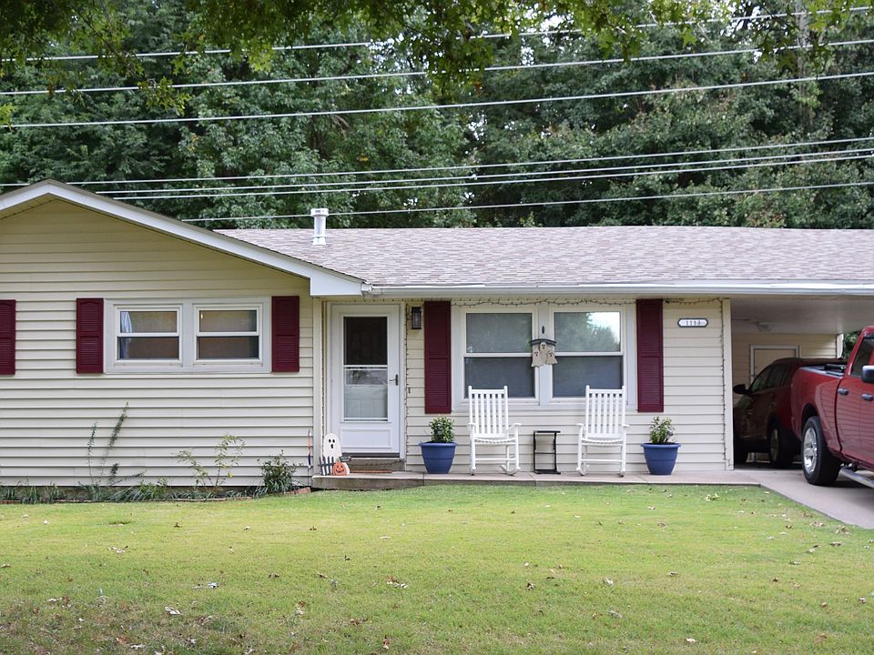 1st image of 1113 Landgraf Dr