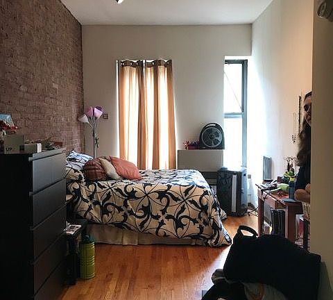 4th image of 51 W 70th St APT 3A