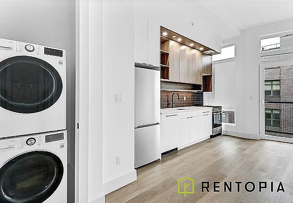 5th image of 74 N 1st St #2R