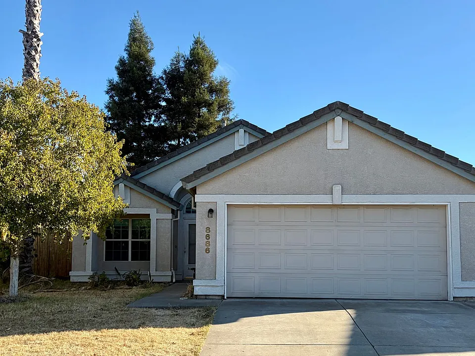 8686 Black Kite Dr