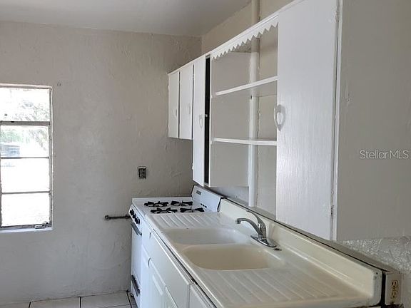 4th image of 205 W Sproule Ave