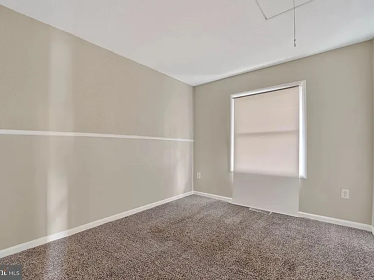 1327 Passage Dr — Photo 22