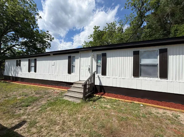 644 Limerick Rd, Midway, GA 31320