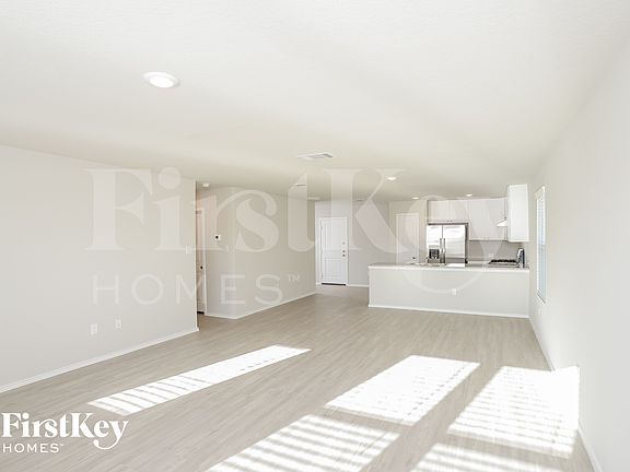 3rd image of 1838 Morse Way