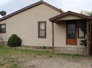 311 2nd St, Belvue, KS 66407