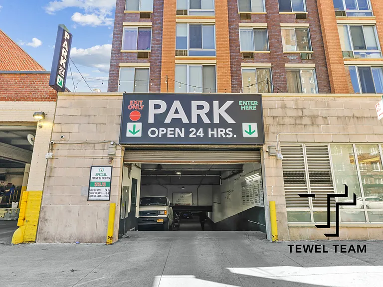 6 W 139th St #5B — Photo 19