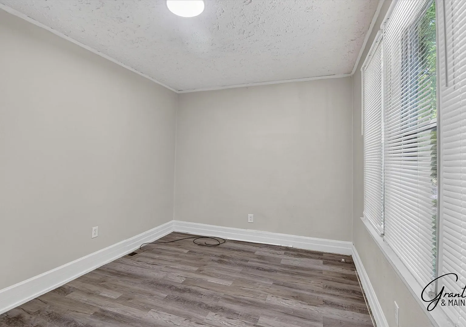 3509-3511 Concord St - Dexter McKenzie — Photo 2