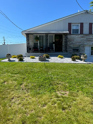 7556 Baxter Ave Photo 1