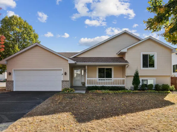 9721 72nd St S, Cottage Grove, MN 55016