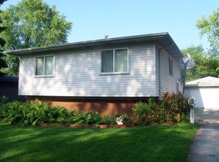 1201 N Glenwood Ave, Griffith, IN 46319