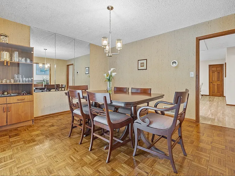 500 Hickory Hills Trl — Photo 10