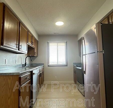 5th image of 515 W Saunders Ave Unit 23