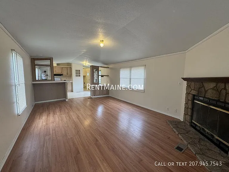 25 Morton Ave #A3 — Photo 1