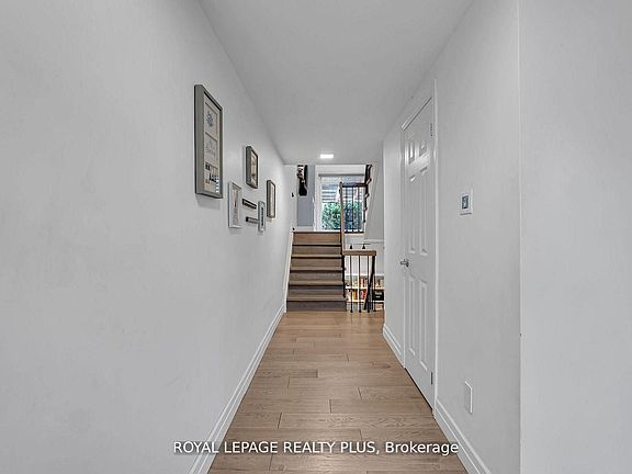 5th image of 1755 Rathburn Rd E #20