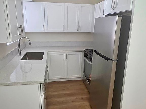 4th image of 3434 Del Sol Blvd APT C