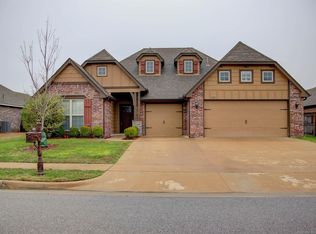 2007 E 133rd St S, Bixby, OK 74008