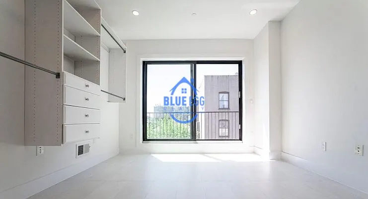 Rented by Blue Egg Realty Corp | media 7