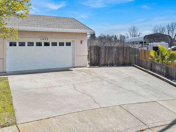 3rd image of 11493 Wales Dr