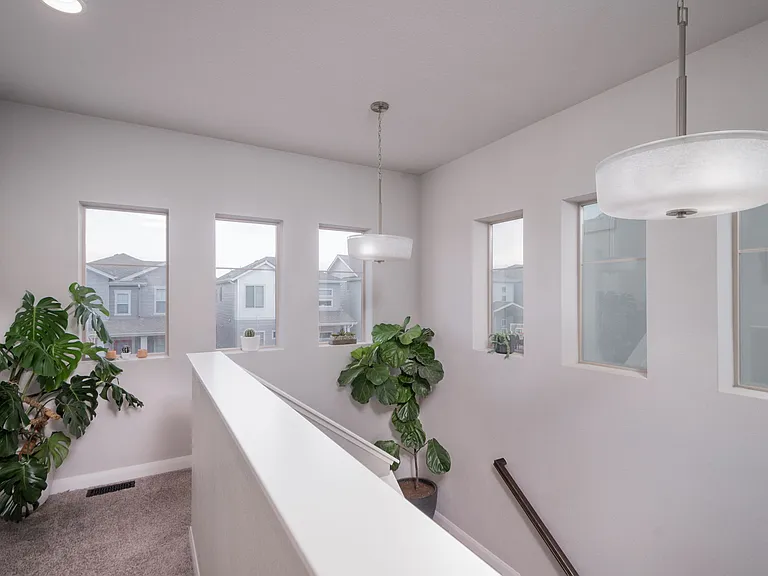 1385 W 66th Pl — Photo 17